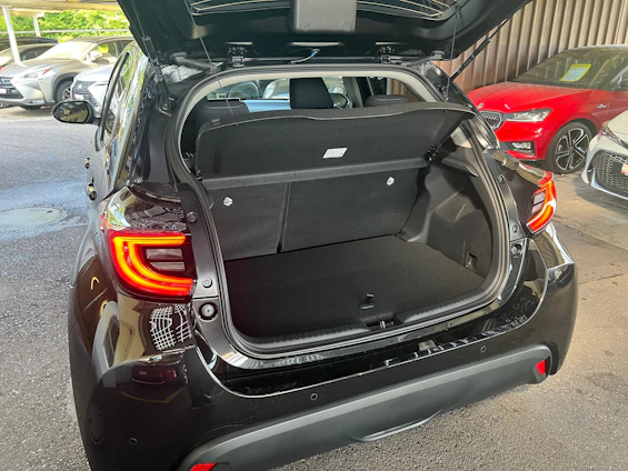 Fahrzeugbild 10 Fahrzeugbild 10