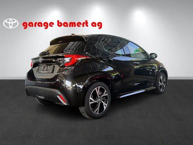 Toyota Yaris 1.5 VVT-i HSD Trend