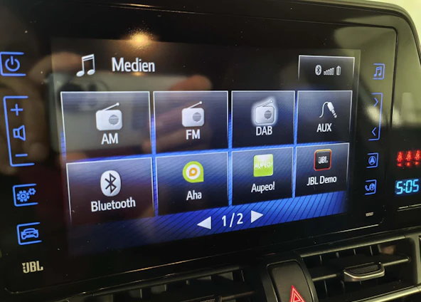 Fahrzeugbild 9 Fahrzeugbild 9