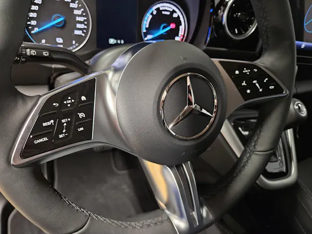 Mercedes-Benz EQT 200 Progressive Van