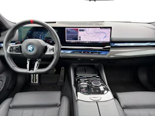 BMW i5 M60 xDrive