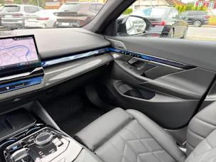 BMW i5 M60 xDrive