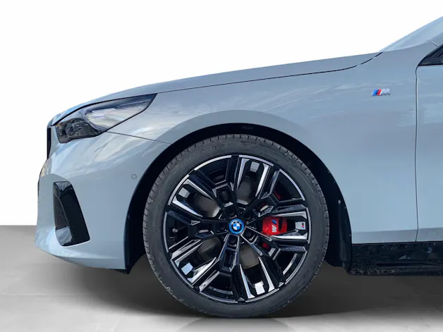 BMW i5 M60 xDrive