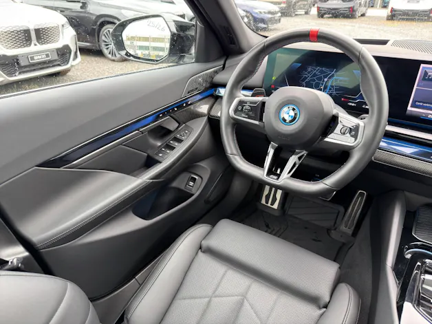 BMW i5 M60 xDrive
