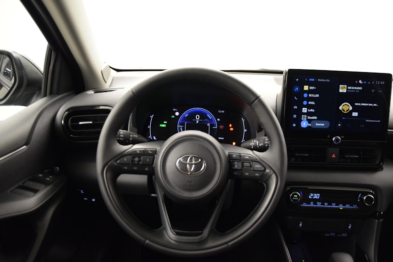 Vehicle image TOYOTA YARIS