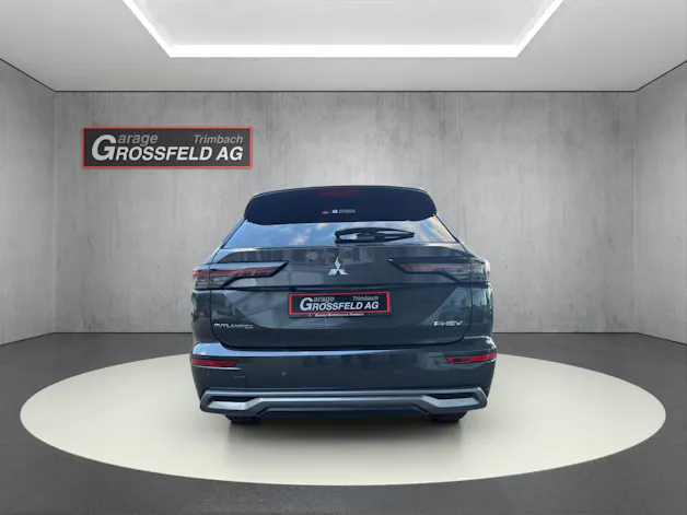 Mitsubishi Outlander 2.4 PHEV Instyle+ 4x4