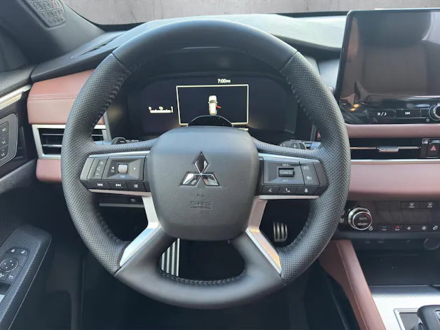 Mitsubishi Outlander 2.4 PHEV Instyle+ 4x4