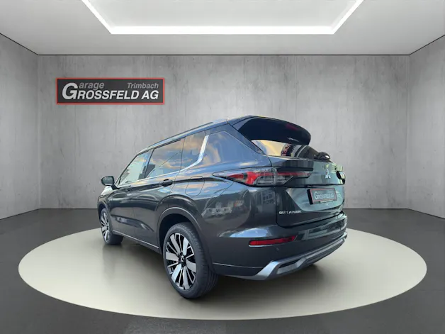 Mitsubishi Outlander 2.4 PHEV Instyle+ 4x4
