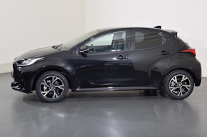 Vehicle image TOYOTA Yaris 1.5 VVT-i HSD Trend