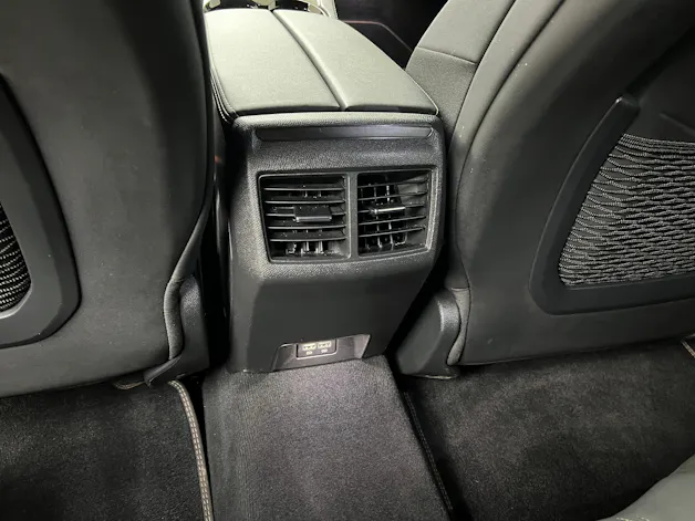 Peugeot 508 SW 1.6 Plug-in Hybrid GT / ab 3,99% Leasing bei Abschluss einer Protect Autoversicherung