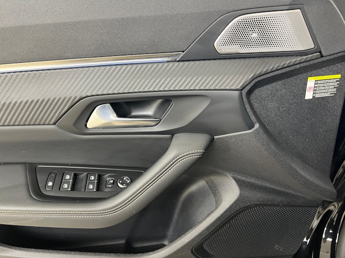 Vehicle image PEUGEOT 508