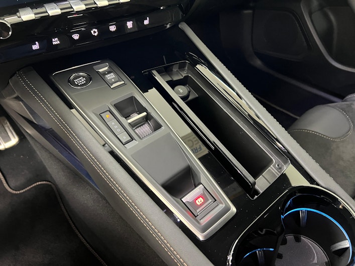 Vehicle image PEUGEOT 508