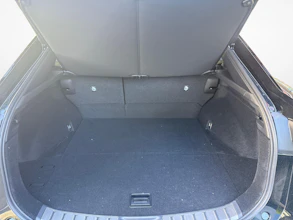https://vehicle.imgix.net/4003582/b9b6dab6-dfd7-4214-b17a-cc4c6c47b485.jpg