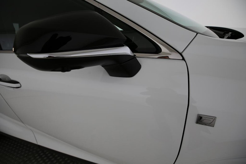 Vehicle image LEXUS RX