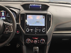 Vehicle image SUBARU XV 2.0i e-Boxer Luxury