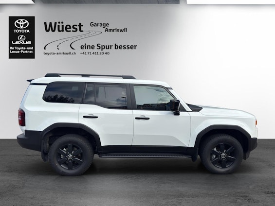 Vehicle image 5 Vehicle image 5