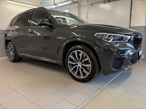 Vehicle image BMW X5 45e xDrive