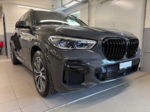 Vehicle image BMW X5 45e xDrive