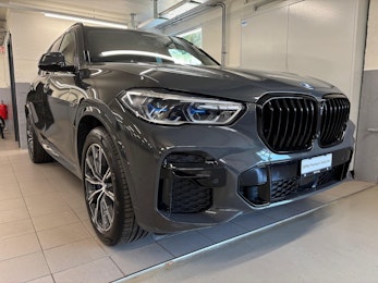 Vehicle image BMW X5 45e xDrive