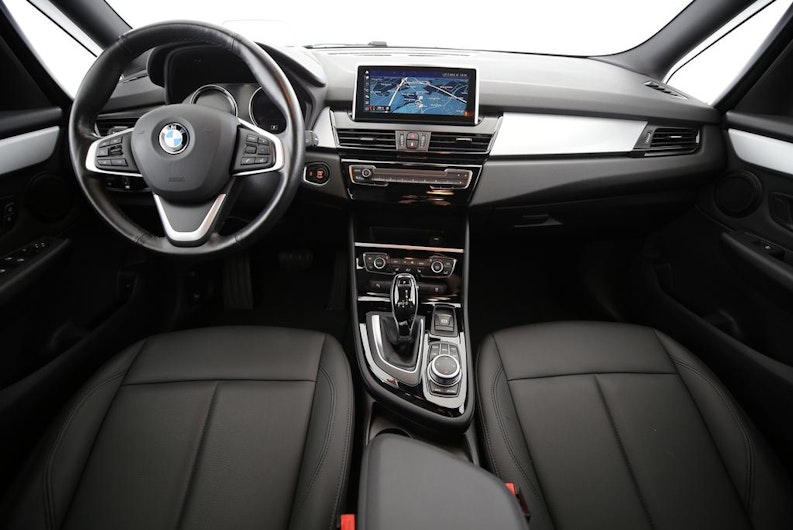 Vehicle image BMW 2 SERIES