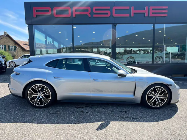 Porsche Taycan 4S sport Turismo