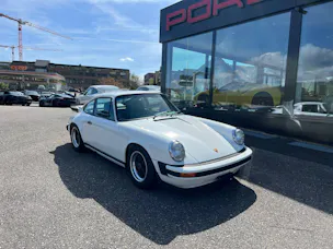 Porsche 911 Carrera 2.7