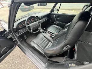 Porsche 911 Carrera 2 Cabrio