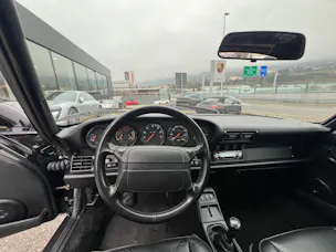 Porsche 911 Carrera 2 Cabrio