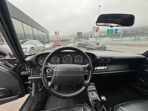 Porsche 911 Carrera 2 Cabrio