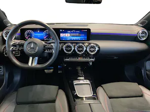 Mercedes-Benz CLA 250 AMG Line 4MATIC Shooting Brake