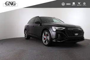 Audi Q8 55 e-tron Black Edition quattro