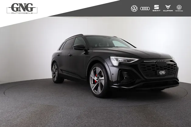 Audi Q8 55 e-tron Black Edition quattro
