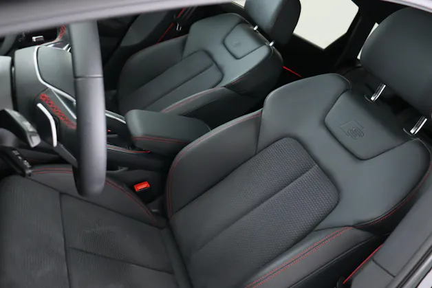 Audi Q8 55 e-tron Black Edition quattro