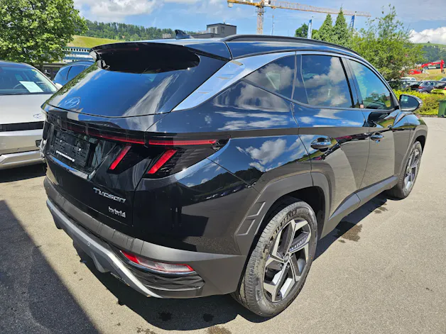 Hyundai Tucson 1.6 TGDI HEV Amplia 4WD