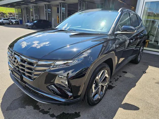 Hyundai Tucson 1.6 TGDI HEV Amplia 4WD