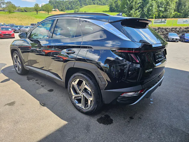 Hyundai Tucson 1.6 TGDI HEV Amplia 4WD