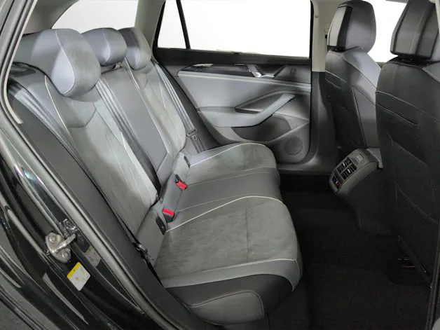 VW Passat Variant 1.5 TSI evo2 Plug-In- Hybrid Business DSG