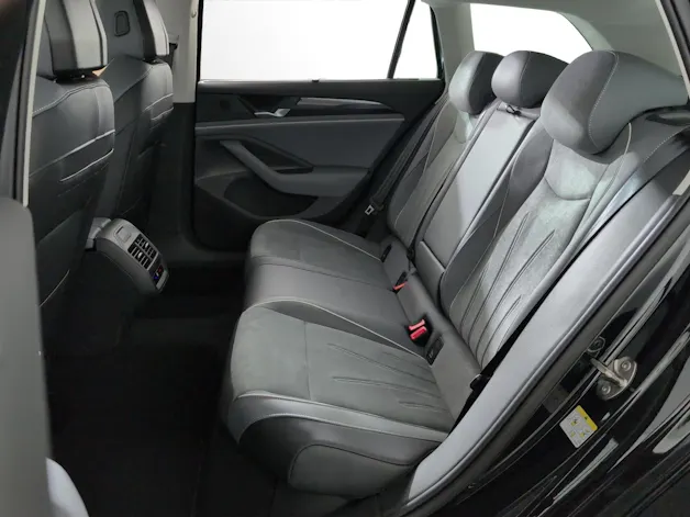 VW Passat Variant 1.5 TSI evo2 Plug-In- Hybrid Business DSG