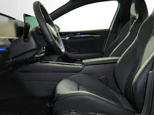 VW Passat Variant 1.5 TSI evo2 Plug-In- Hybrid R-Line DSG