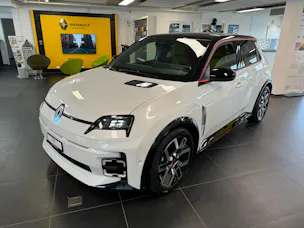 Renault R5 E-TECH 100% ELECTRIC iconic five 150PS Comfort Range