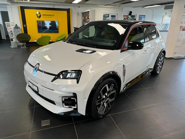 Renault R5 E-TECH 100% ELECTRIC iconic five 150PS Comfort Range
