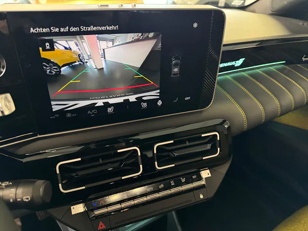 Renault R5 E-TECH 100% ELECTRIC iconic five 150PS Comfort Range
