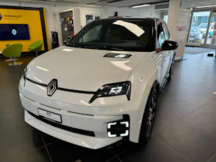 Renault R5 E-TECH 100% ELECTRIC iconic five 150PS Comfort Range