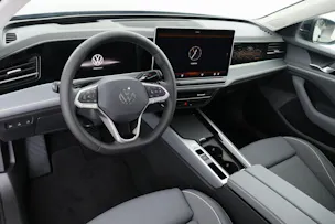 VW Passat Variant 2.0 TDI evo Elegance DSG