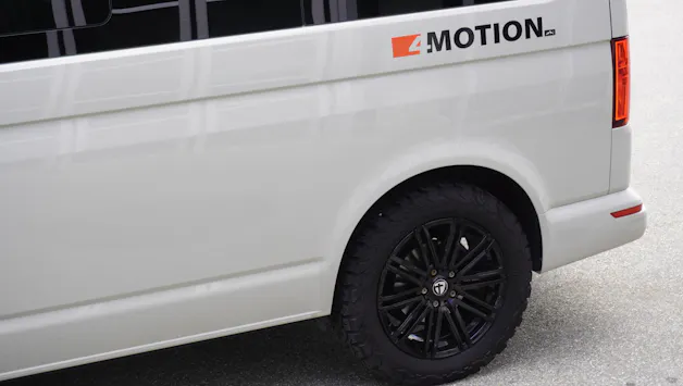 VW T6.1 2.0 TDI Caravelle 4Motion DSG