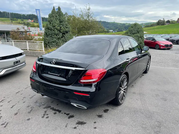 Mercedes-Benz E 350 d AMG Line 9G-Tronic
