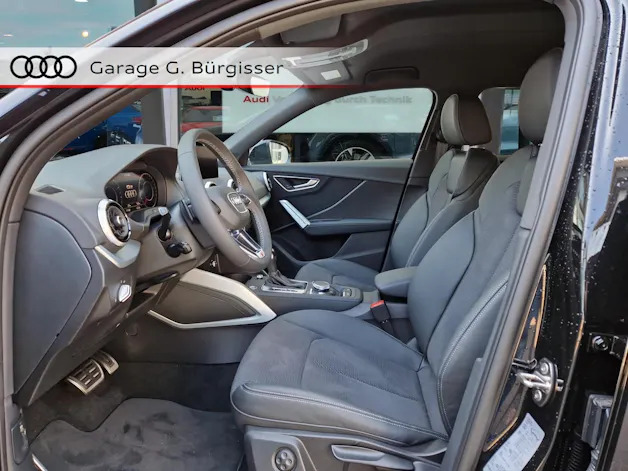 Audi Q2 35 TFSI S line S-tronic Mythosschwarz Metallic