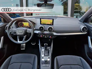 Audi Q2 35 TFSI S line S-tronic Mythosschwarz Metallic