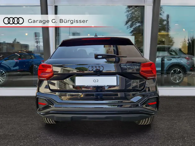 Audi Q2 35 TFSI S line S-tronic Mythosschwarz Metallic