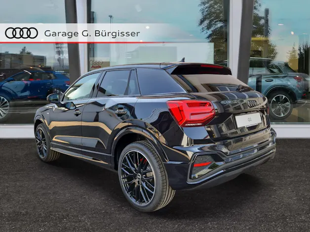 Audi Q2 35 TFSI S line S-tronic Mythosschwarz Metallic